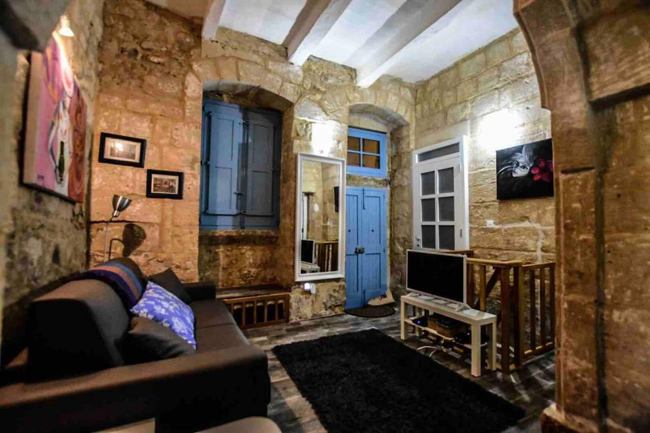 Historic Townhouse In Birgu Center Vila Exterior foto